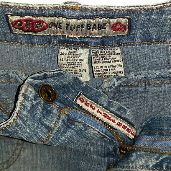 Ladies Clothes - Picture 3 of 3