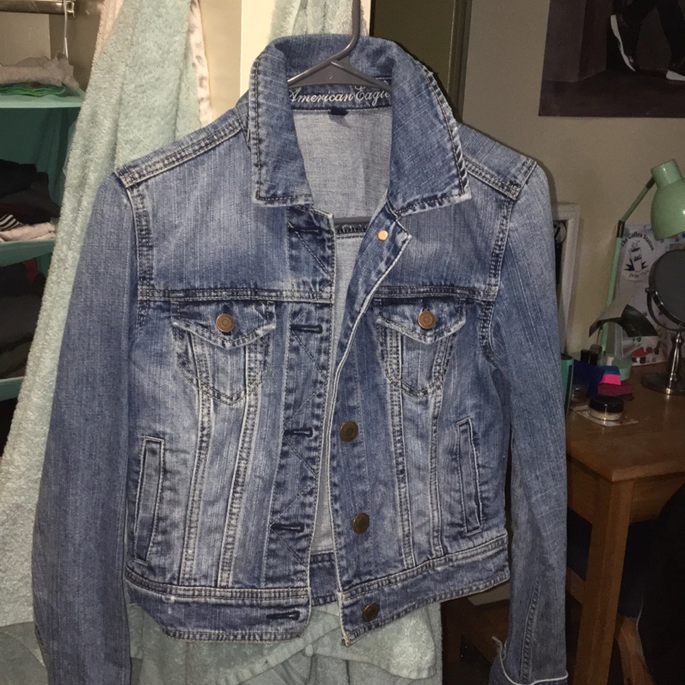 American Eagle Jean Jacket Size Small