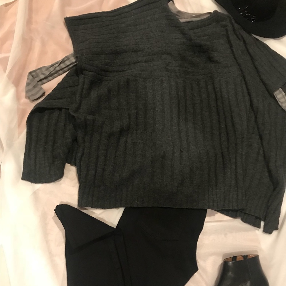 Gap oversized sweater cape