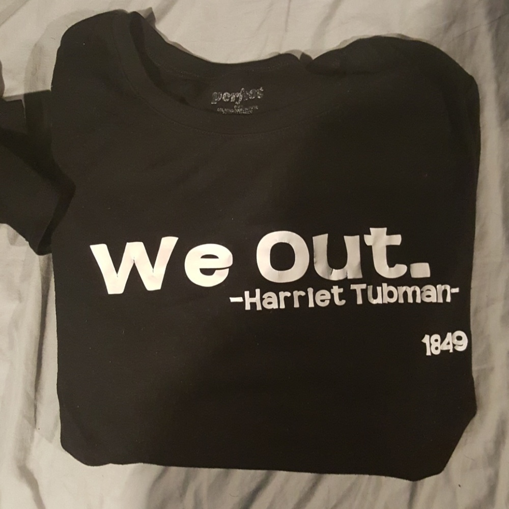 Pro Black Tees - Picture 4 of 4