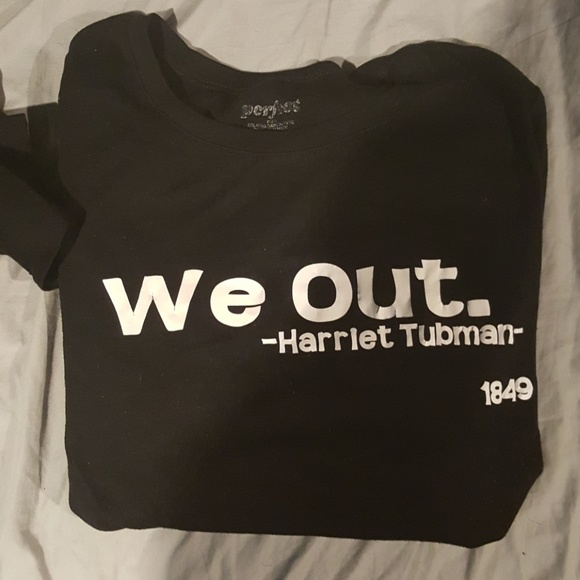 Pro Black Tees - Picture 4 of 4