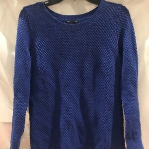 Gap textured blue sweater