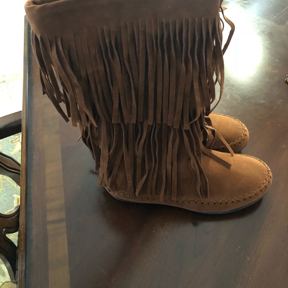 Brown boots size 7.5