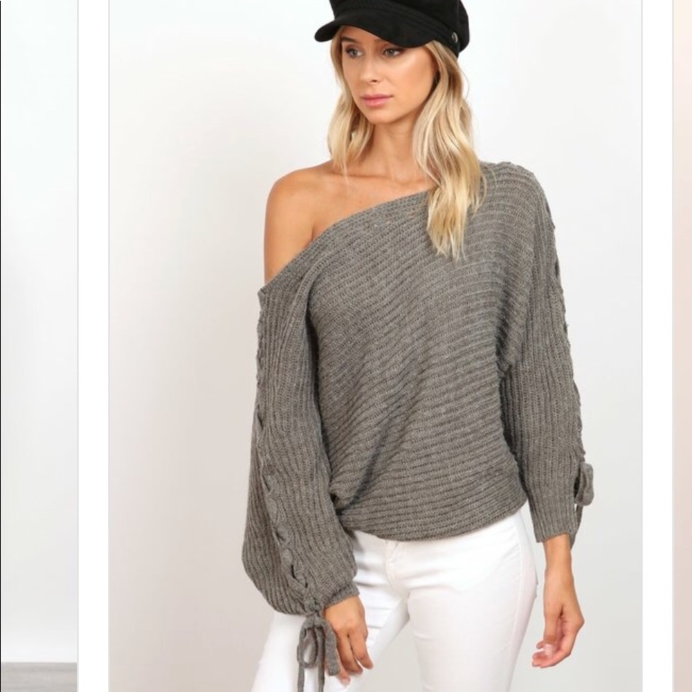🛍SALE🛍 Lace Up Off Shoulder Detail Sweater - Picture 2 of 5