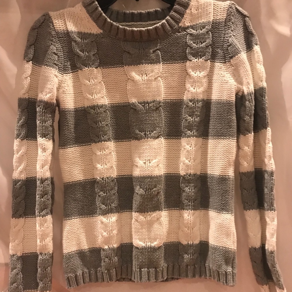 Old Navy grey and white striped sweater