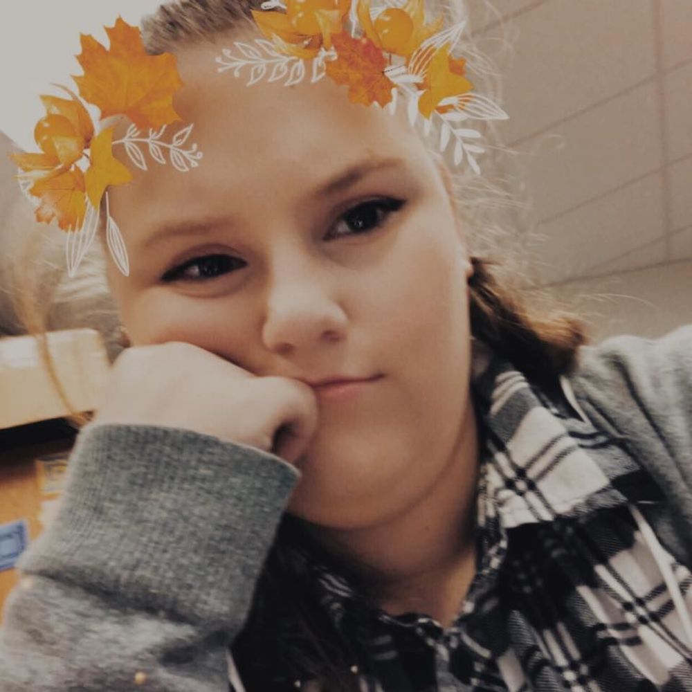 Meet your Posher, Makayla