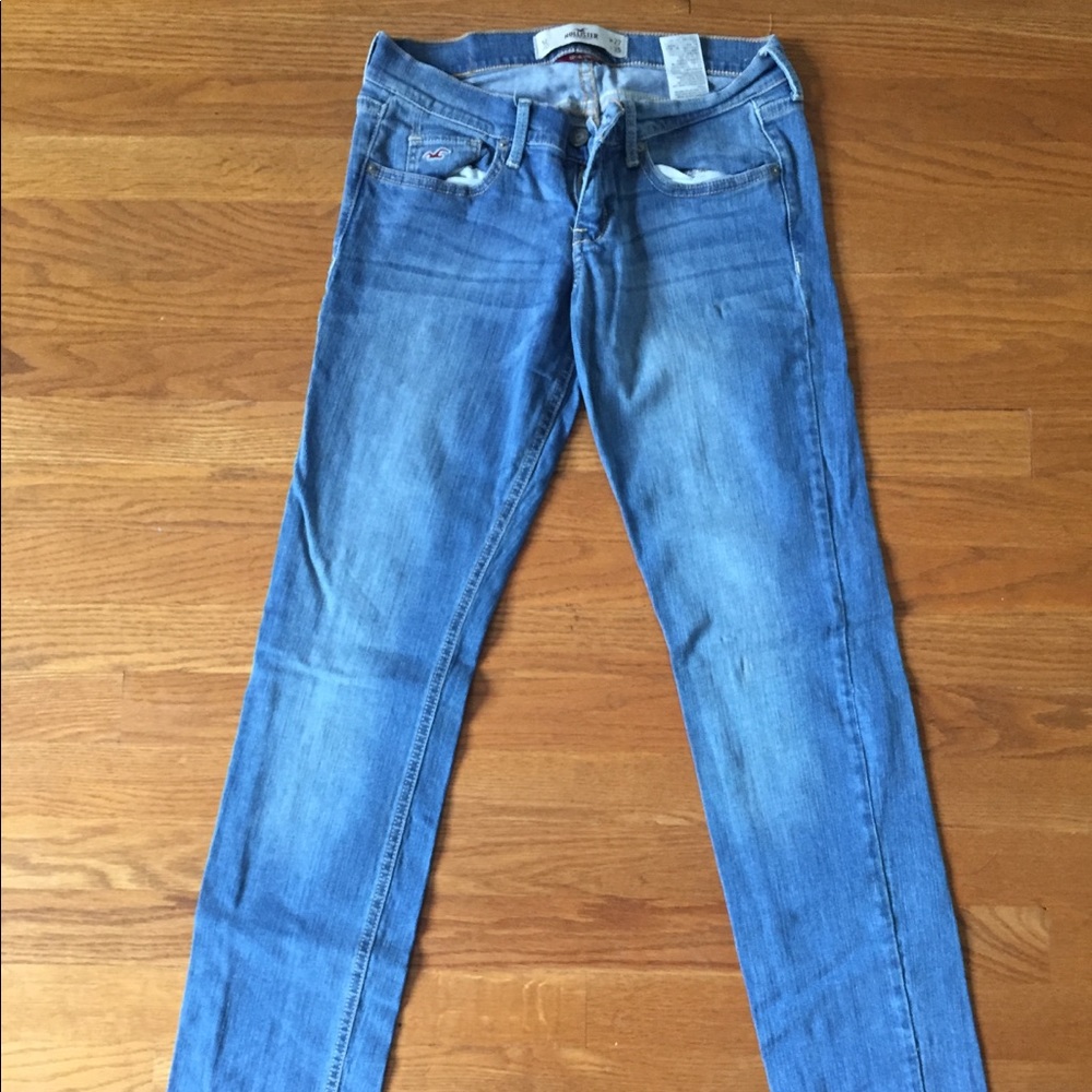 Hollister SoCal Stretch Size 5L