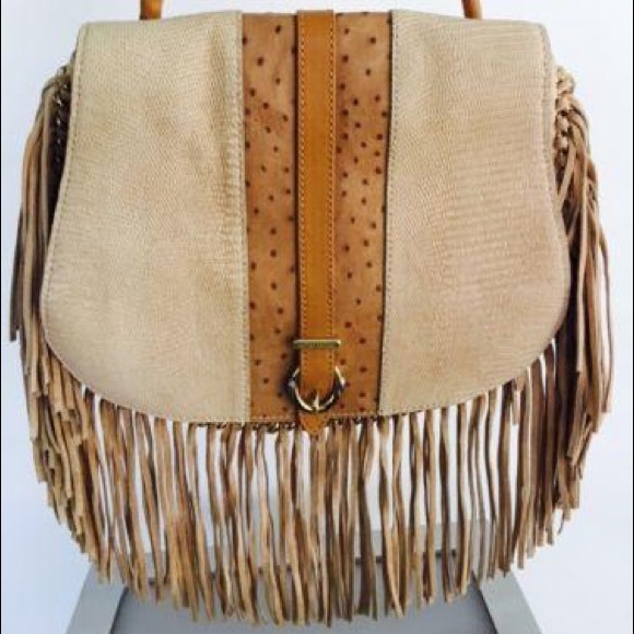 Henri Bendel
Fringe shoulder bag - Picture 4 of 8