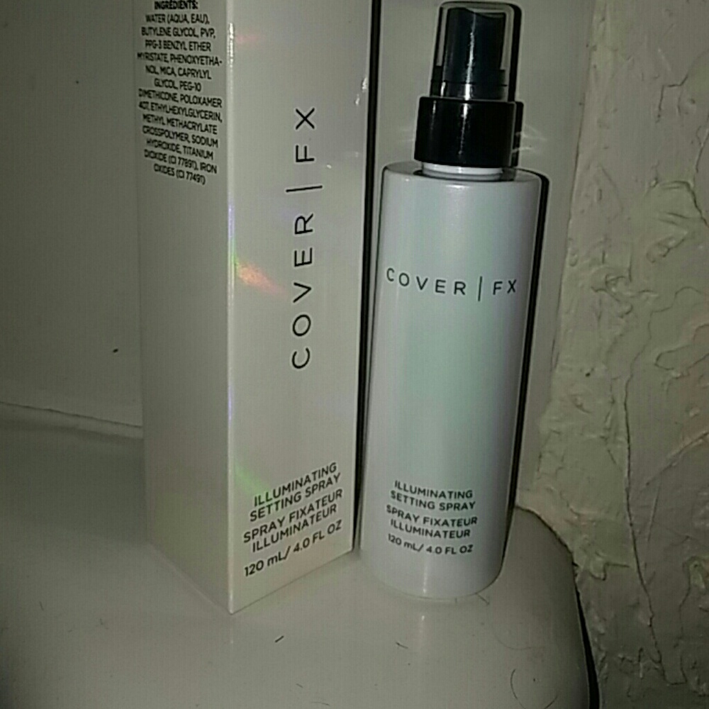 CoverFx Illuminating Setting Spray