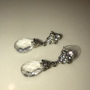 Beautiful earrings!
