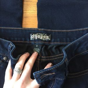 Size 6 STRETCHY Jeggings