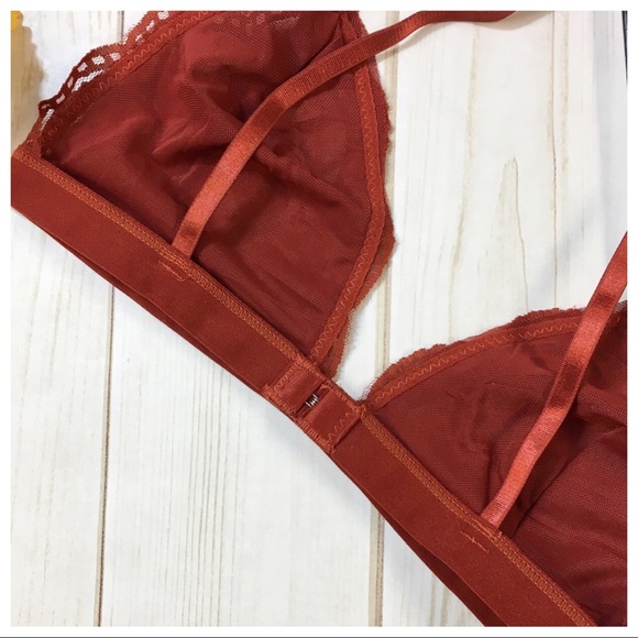 ✨LAST✨Rust lace bralette with adjustable straps - Picture 5 of 5