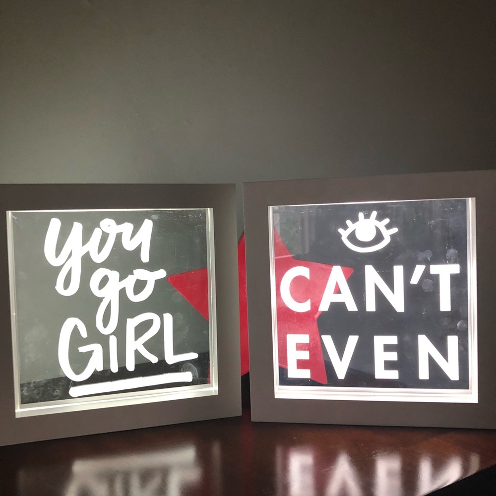 🌺🛍SUPER CUTE ROOM LAMPS GREAT FOR ANY TEEN🌺🛍