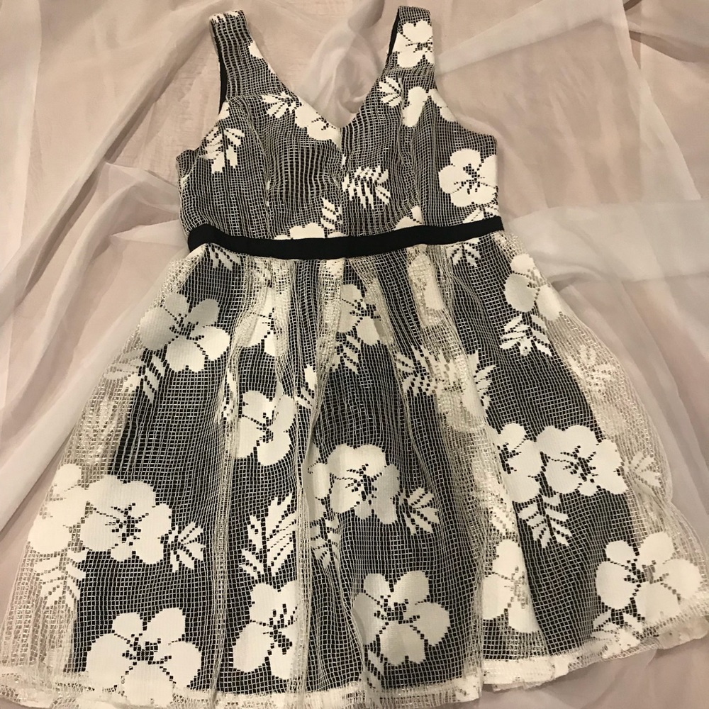 Black and white lace dress