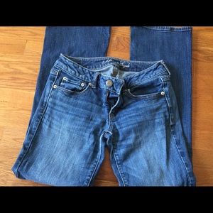 American Eagle Favorite Boyfriend Size 6