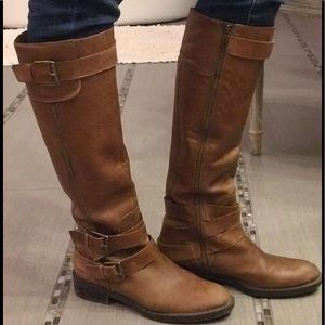 Brown boots