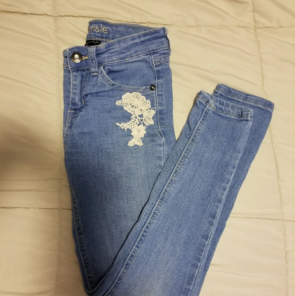 Girl Kensie jeans