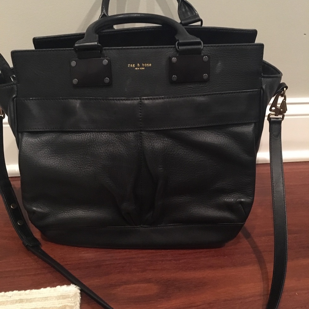 Rag and bone black leather pilot bag size large