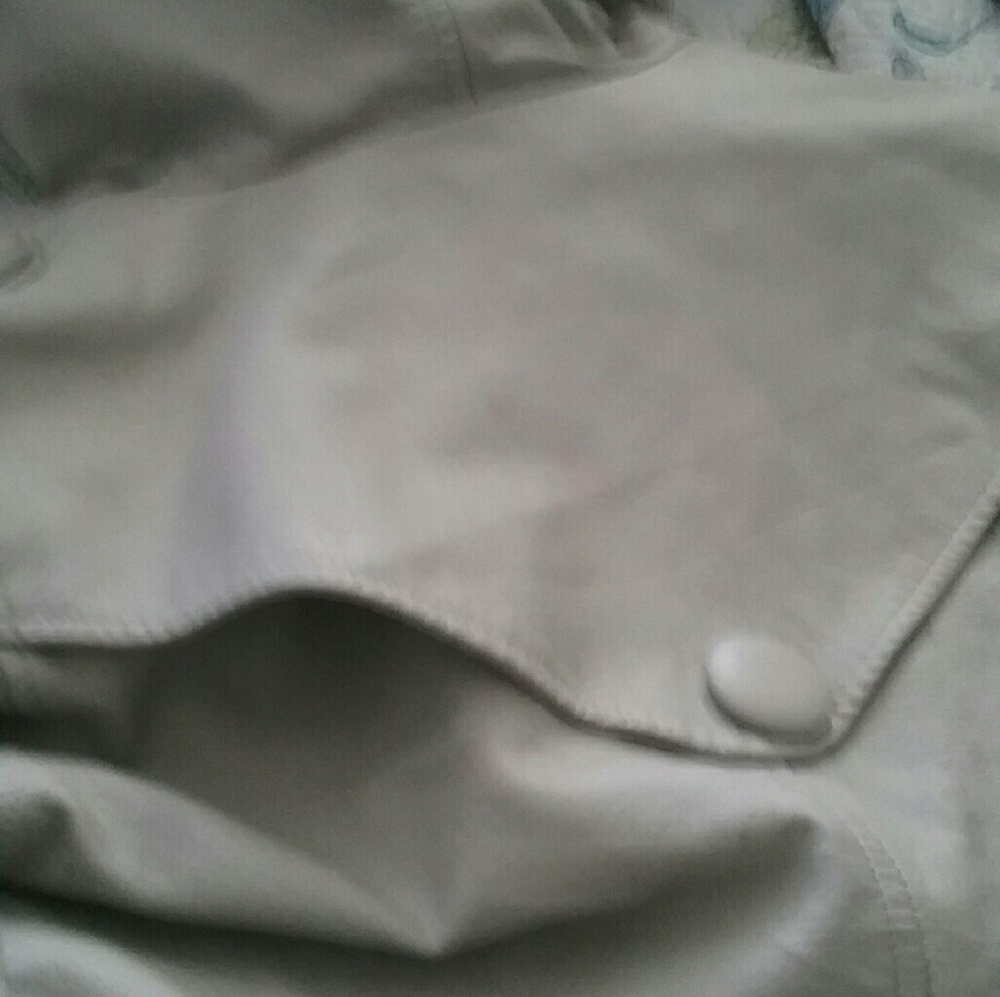 Leather jacket - Picture 2 of 2