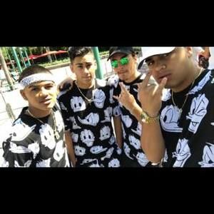 Meet your Posher, Elijah