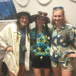 Meet your Posher, Kayla