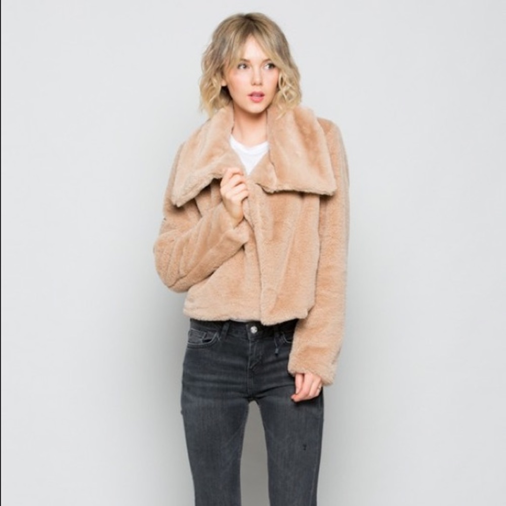 🆕Vanessa Camel Beige Faux Fur Jacket Coat - Picture 5 of 7