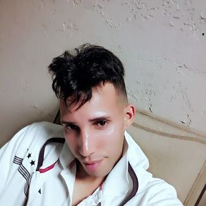 Meet your Posher, Cristian yerad