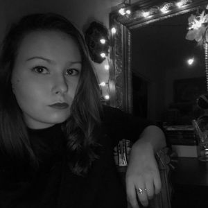 Meet your Posher, Daniela