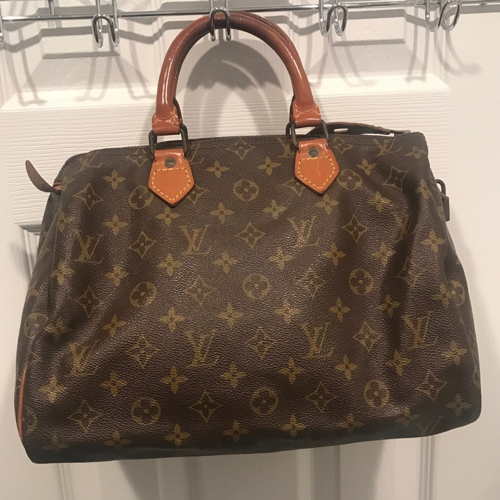Louis Vuitton Speedy