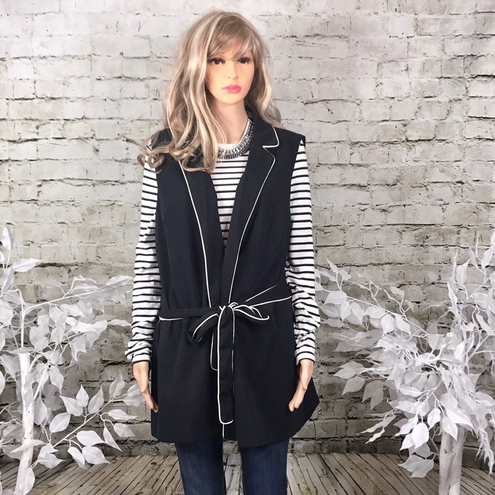 NWT!! Tie Waist Vest