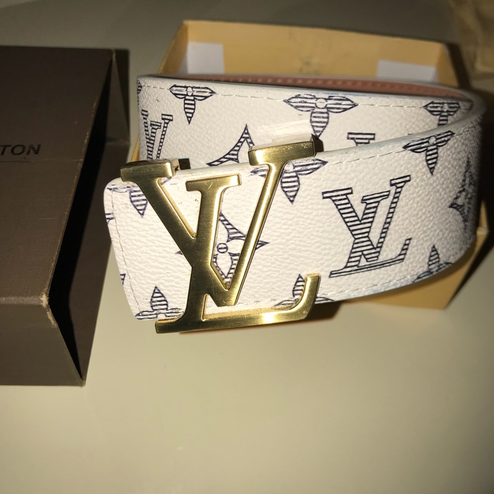 Louis Vuitton belt