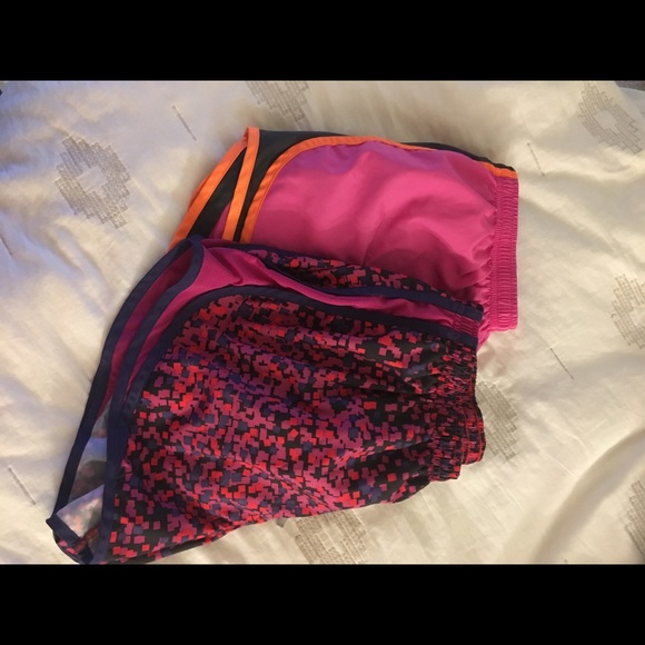 Nike shorts - Picture 1 of 1