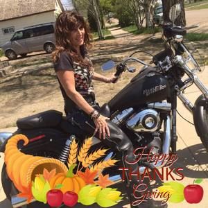 Meet your Posher, Cindy