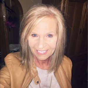 Meet your Posher, Kellie