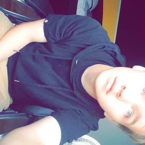 Meet your Posher, Cory