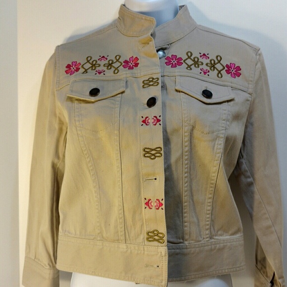 Jones Wear Jeans Jackets & Blazers - Jones Wear Jeans Jacket Tan New with out tags Woma