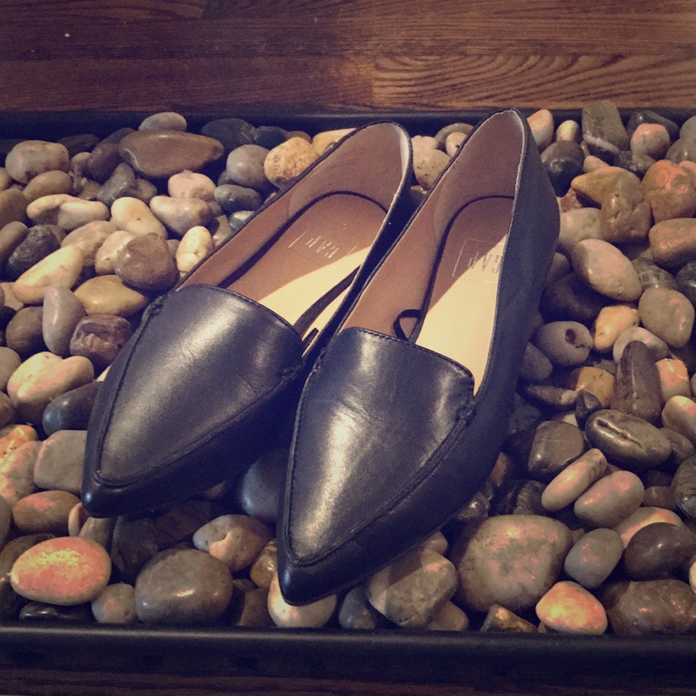 Black pointed toe loafers