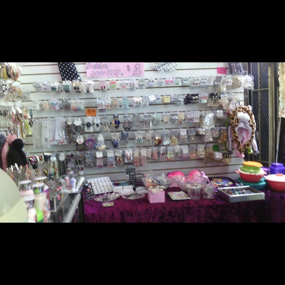 Out of business main image 4