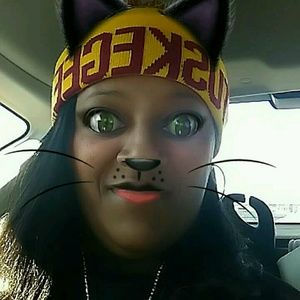 Meet your Posher, Marion