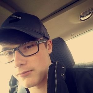 Meet your Posher, Brett