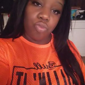 Meet your Posher, Stacey