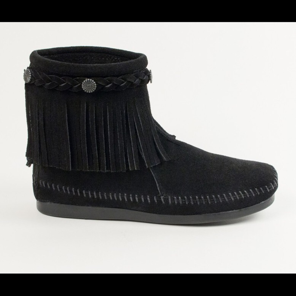 Minnetonka High Top Fringe Boot