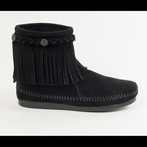 Minnetonka High Top Fringe Boot