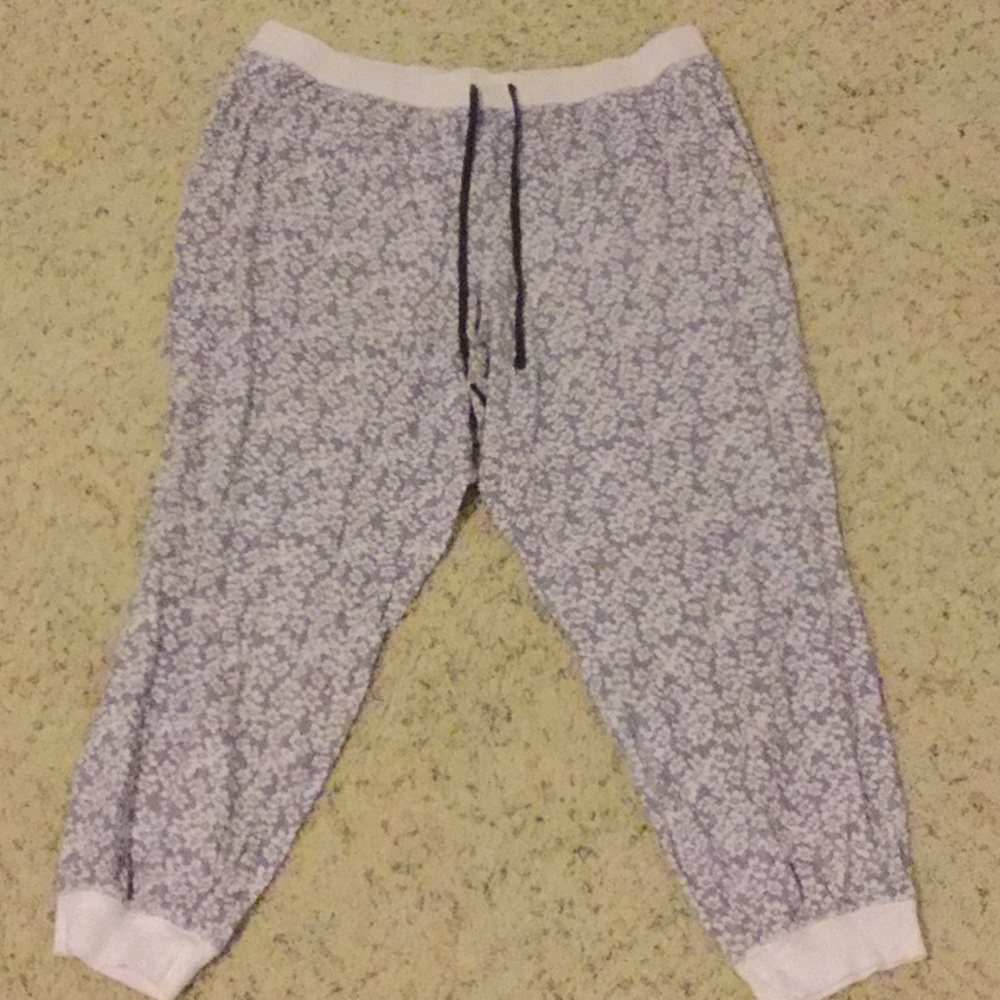 Floral comfy pants