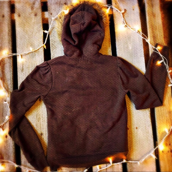 ❤️Faux Fur Hoodie❤️ - Picture 2 of 2