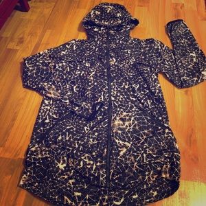 Lululemon "pack it up" jacket