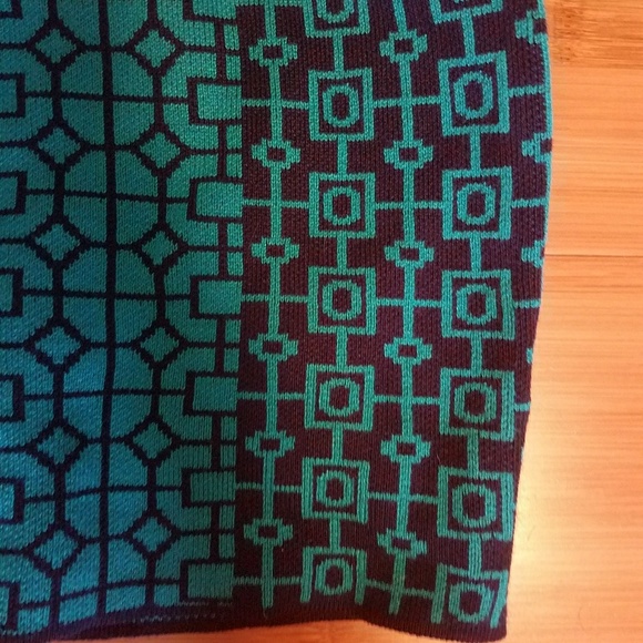 Romeo + Juliet NWT Short Sleeve Sweater Dress - Picture 3 of 5