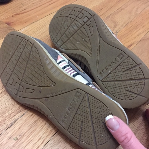 Sale! Sperry Top Siders size 8 - Picture 5 of 5