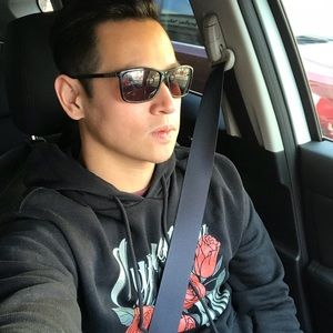 Meet your Posher, Howard