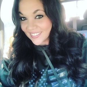 Meet your Posher, Sierra